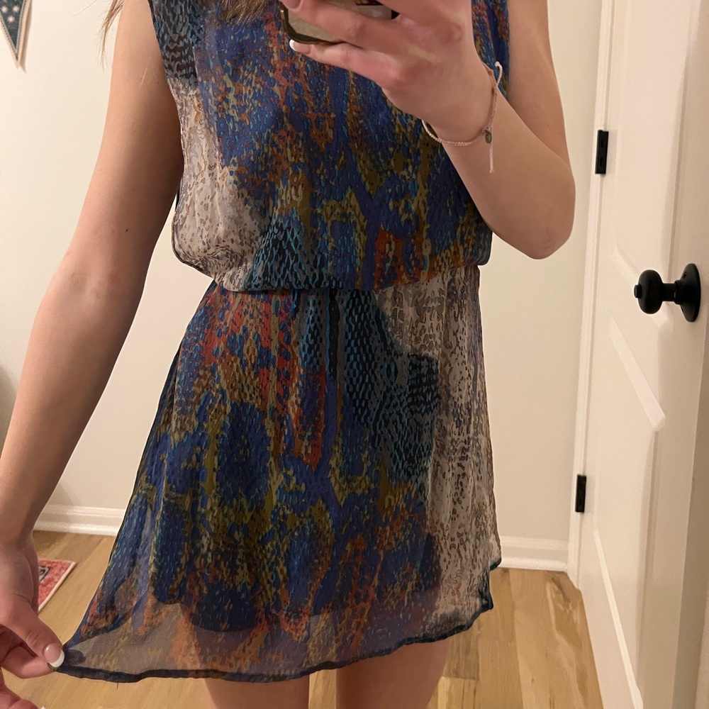 causal colored snakeskin dress - Picture 2 of 5